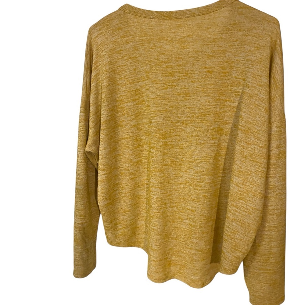 Time and Tru Mustard Long Sleeve Top - Picture 2 of 3